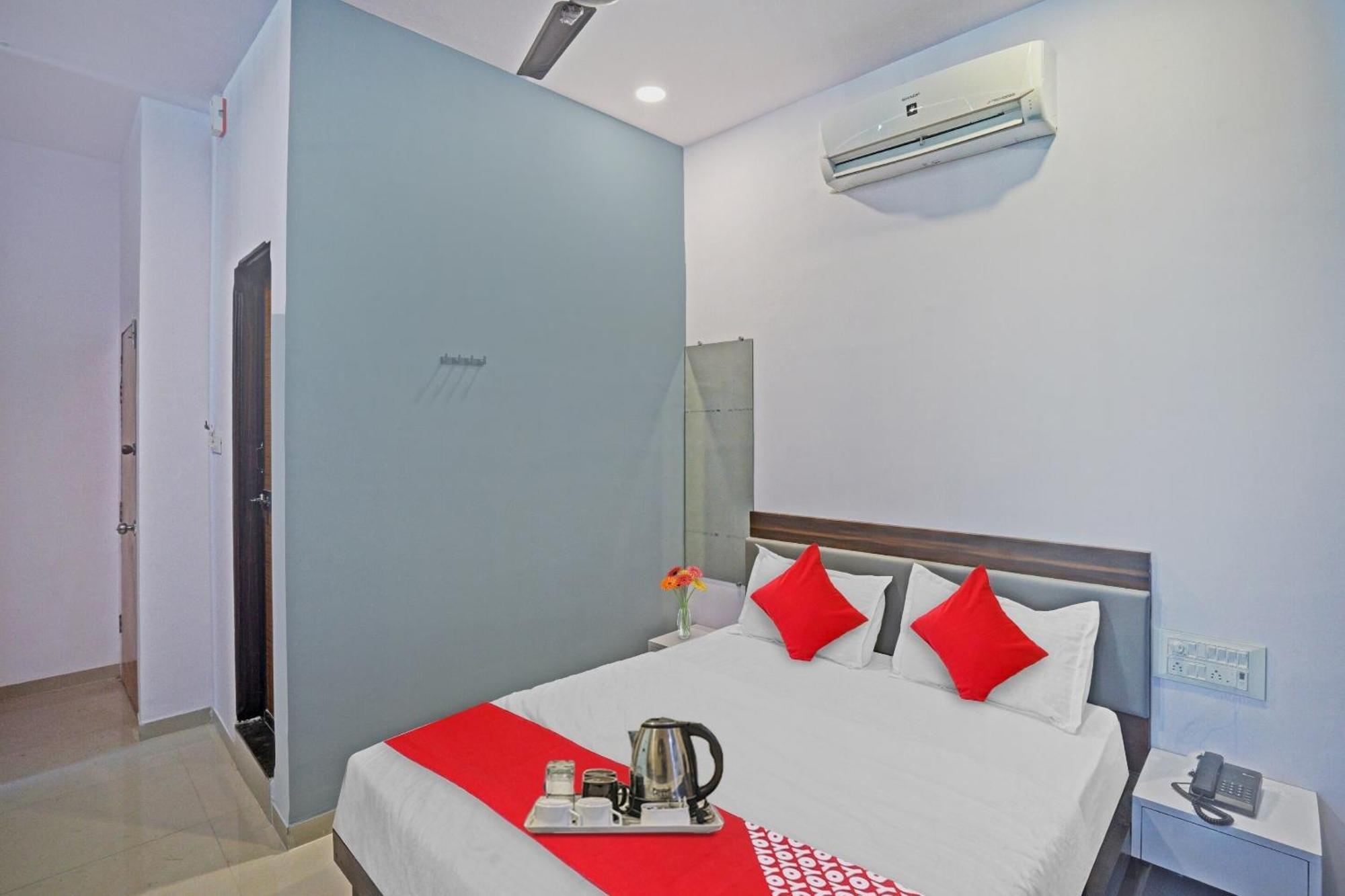 Hotel O Sky View Surate Extérieur photo
